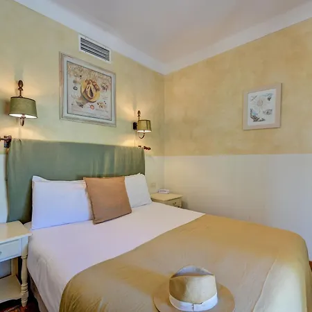 Hotel Moulin D'aure
